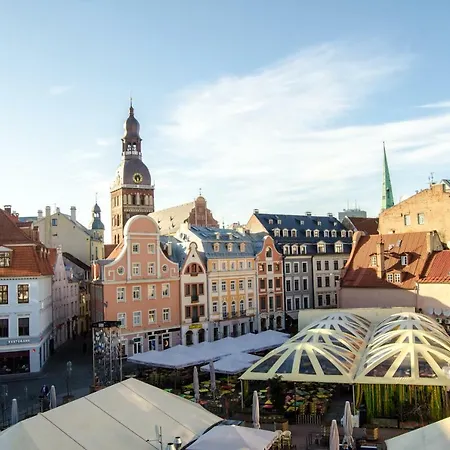 Apartment, Town Towers With Parking